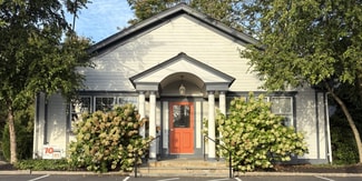 Pennington, NJ Bank - 228 W Delaware Ave