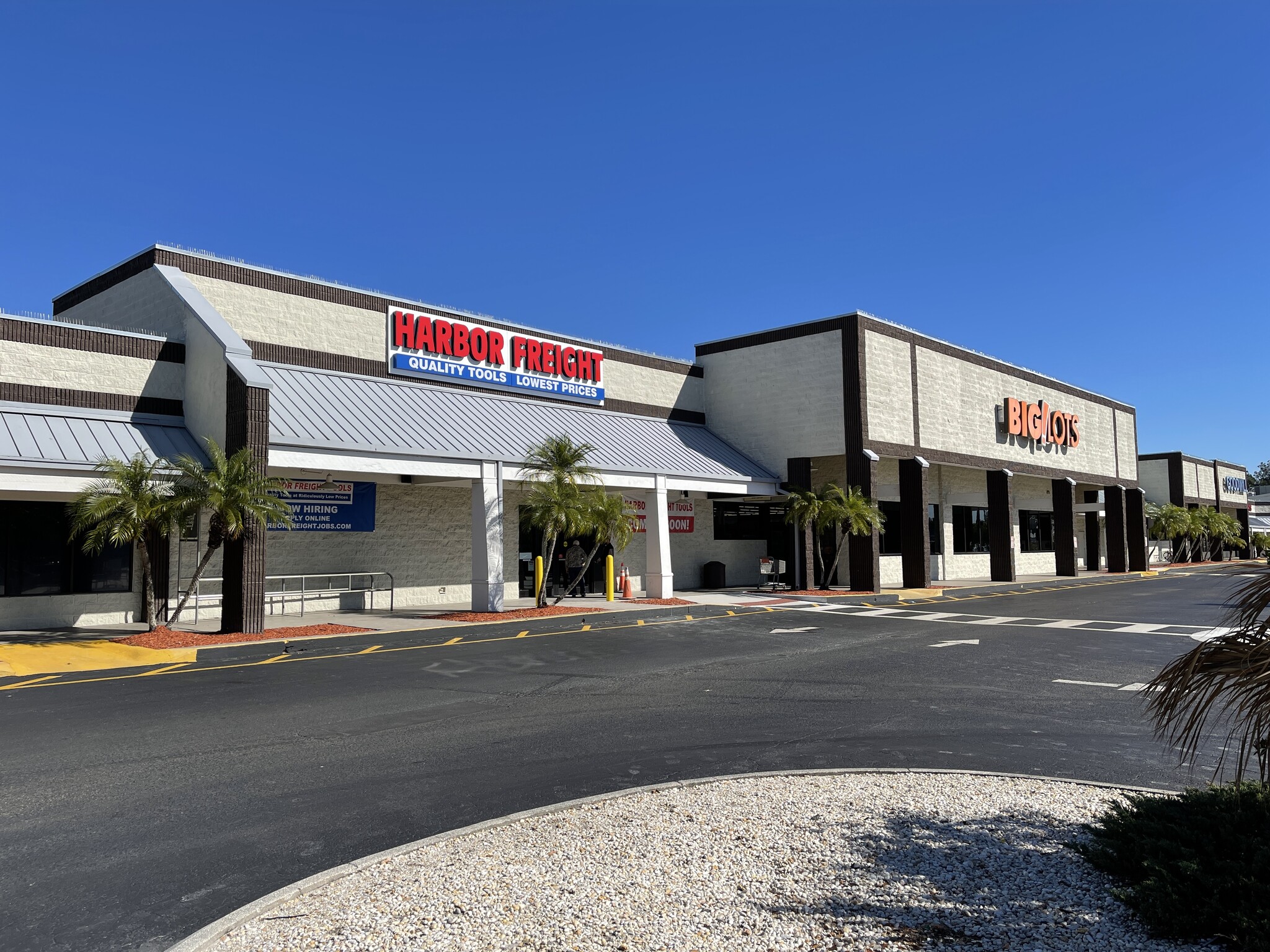 3040-3102 College Ave, Ruskin, FL for Rent