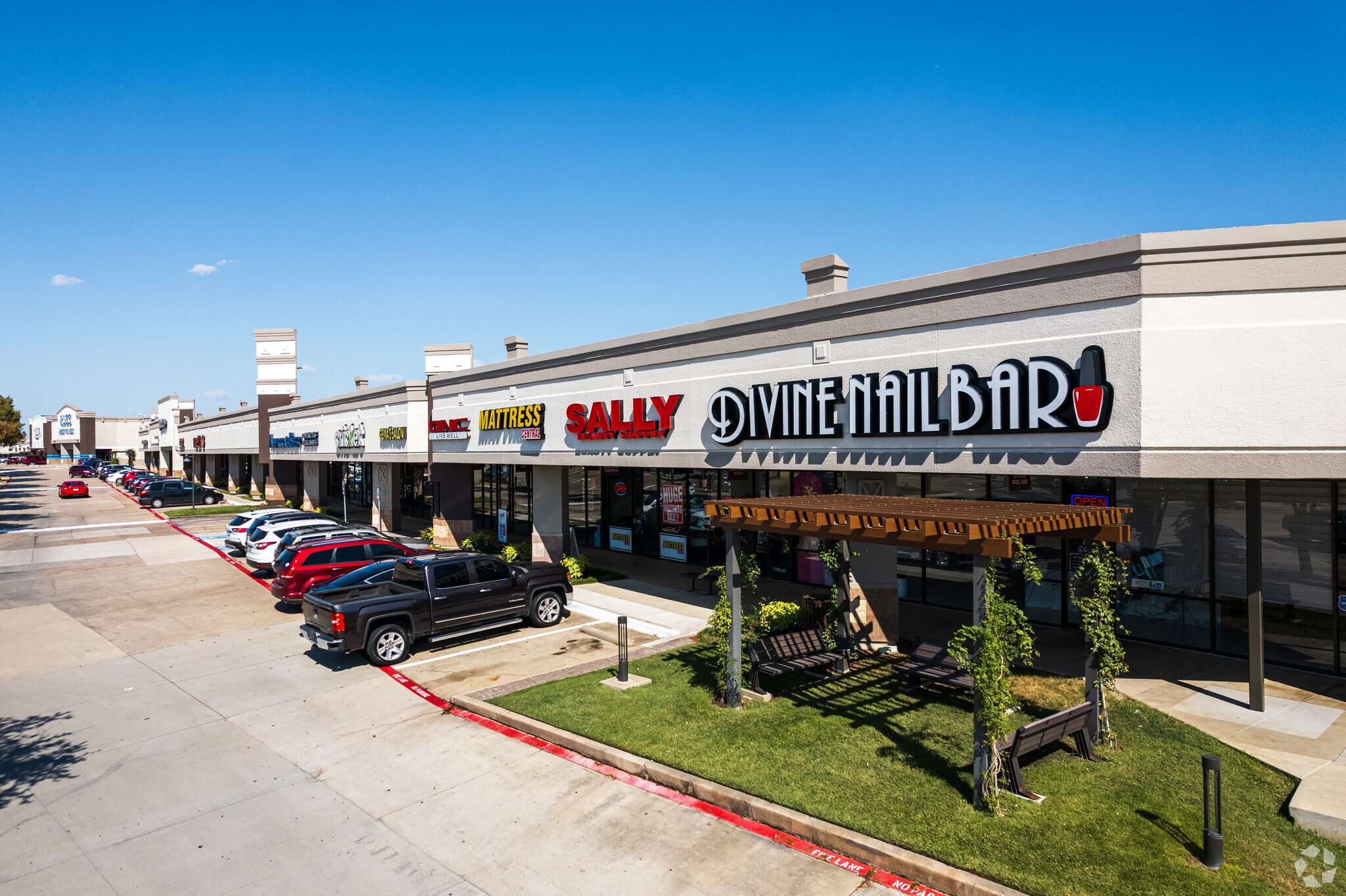 2600-2722 N Josey Ln, Carrollton, TX for Rent