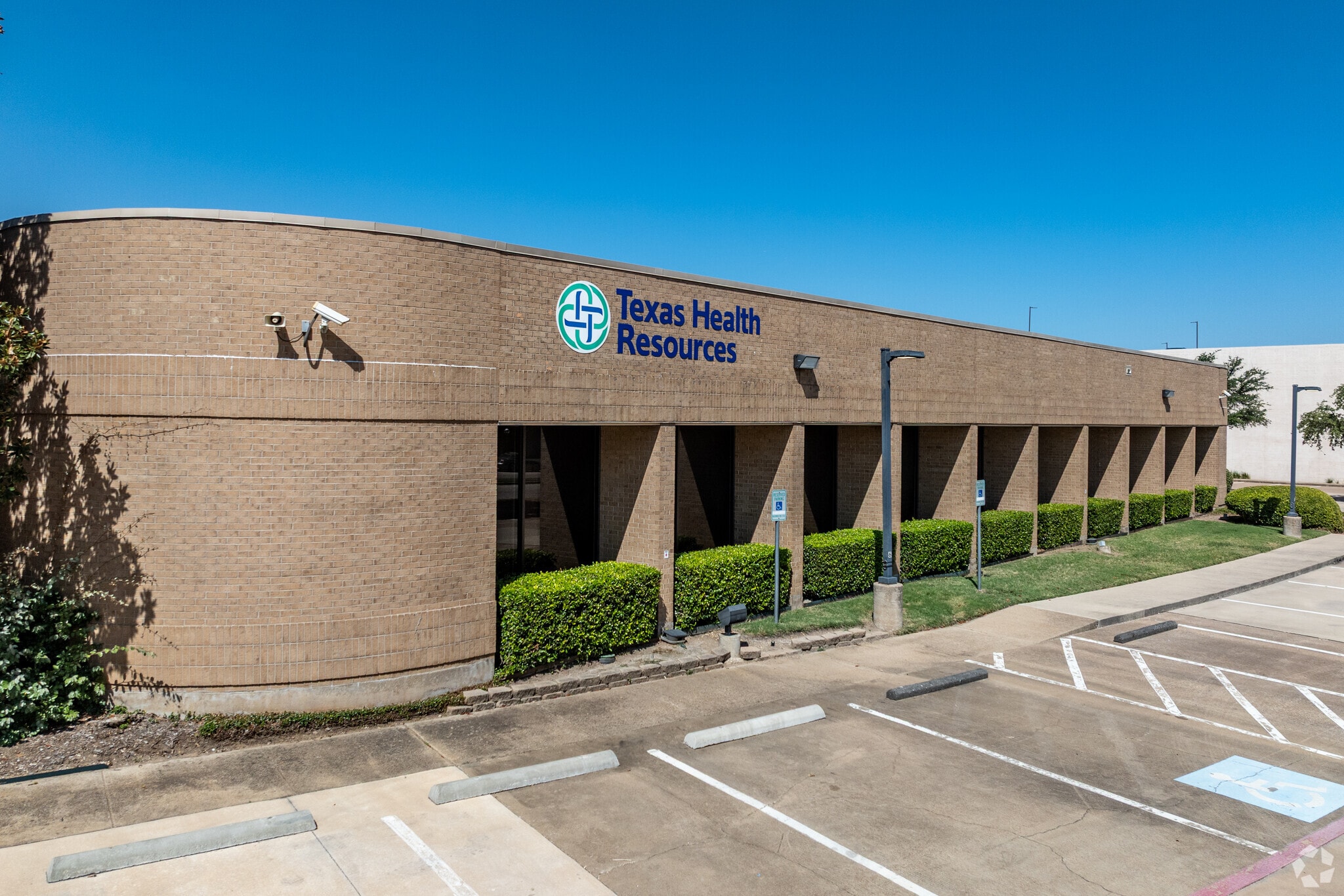 9250 Amberton Pky, Dallas, TX for Rent