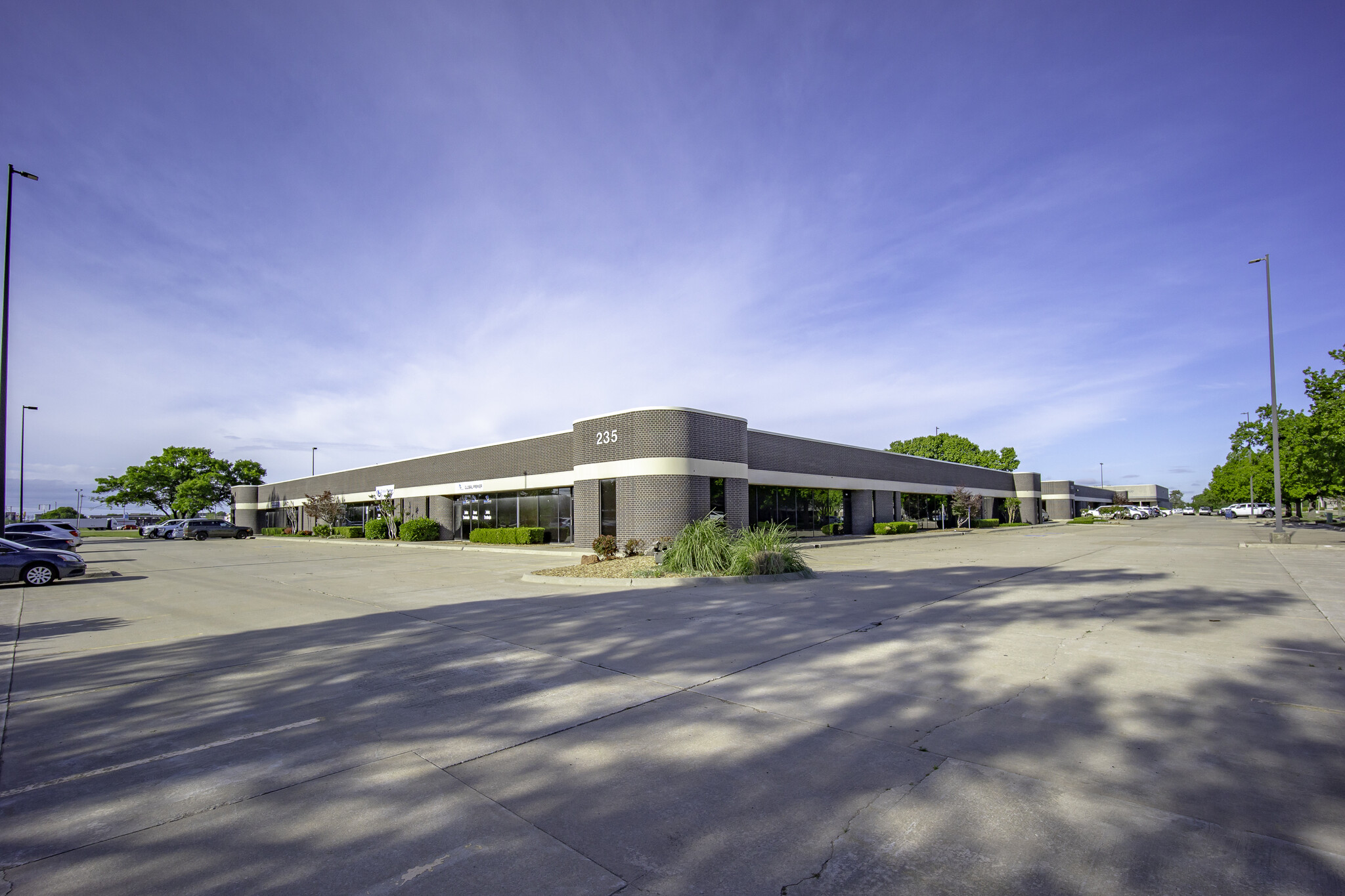6100 NW 2nd St, Oklahoma City, OK for Rent