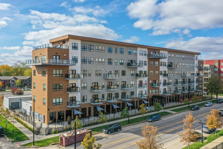 Cedar Rapids, IA Apartments - 450 1st St SW