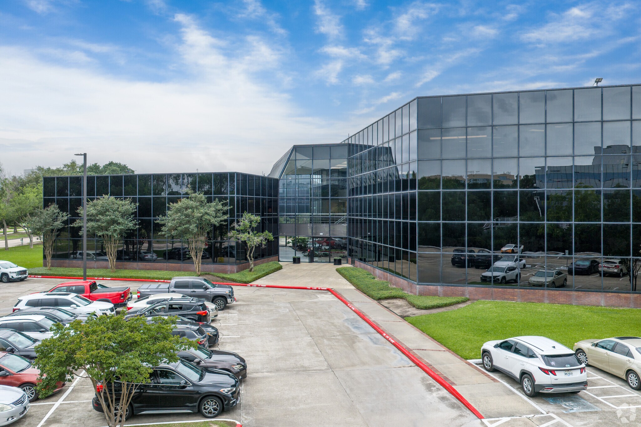 3000 Wilcrest Dr, Houston, TX for Rent