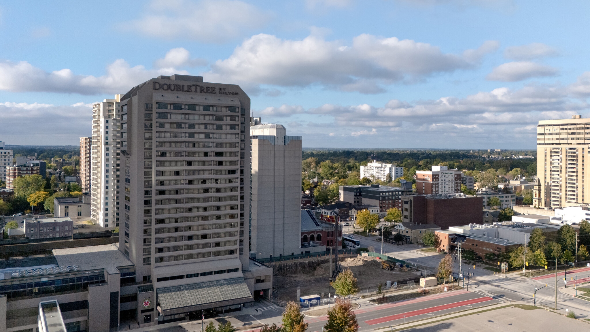 300 King St, London, ON for Rent
