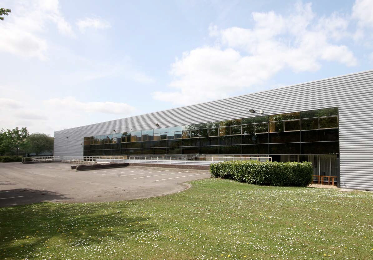 19-21 Tanners Dr, Milton Keynes, BKM for Rent