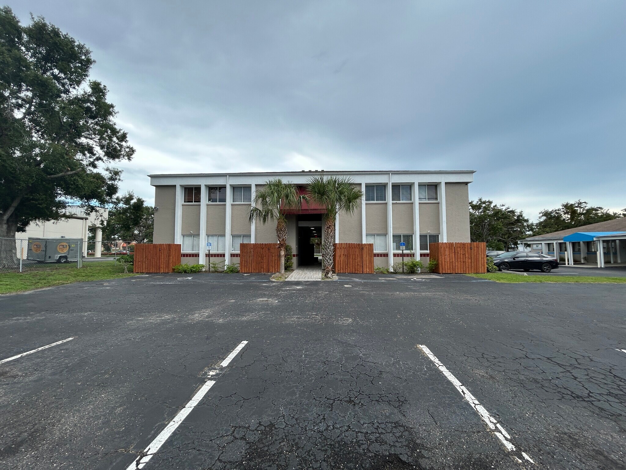 1877 Northgate Blvd, Sarasota, FL for Rent