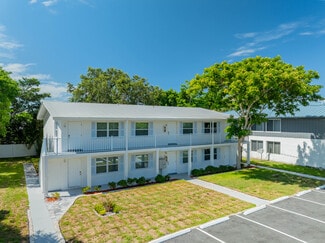 Fort Pierce, FL Apartments - 1150 Carlton Ct