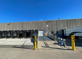 Mississauga, ON Industrial - 1330 Courtneypark Dr E