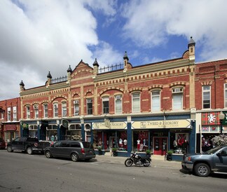 Scugog, ON Storefront Retail/Residential - 179-191 Queen St