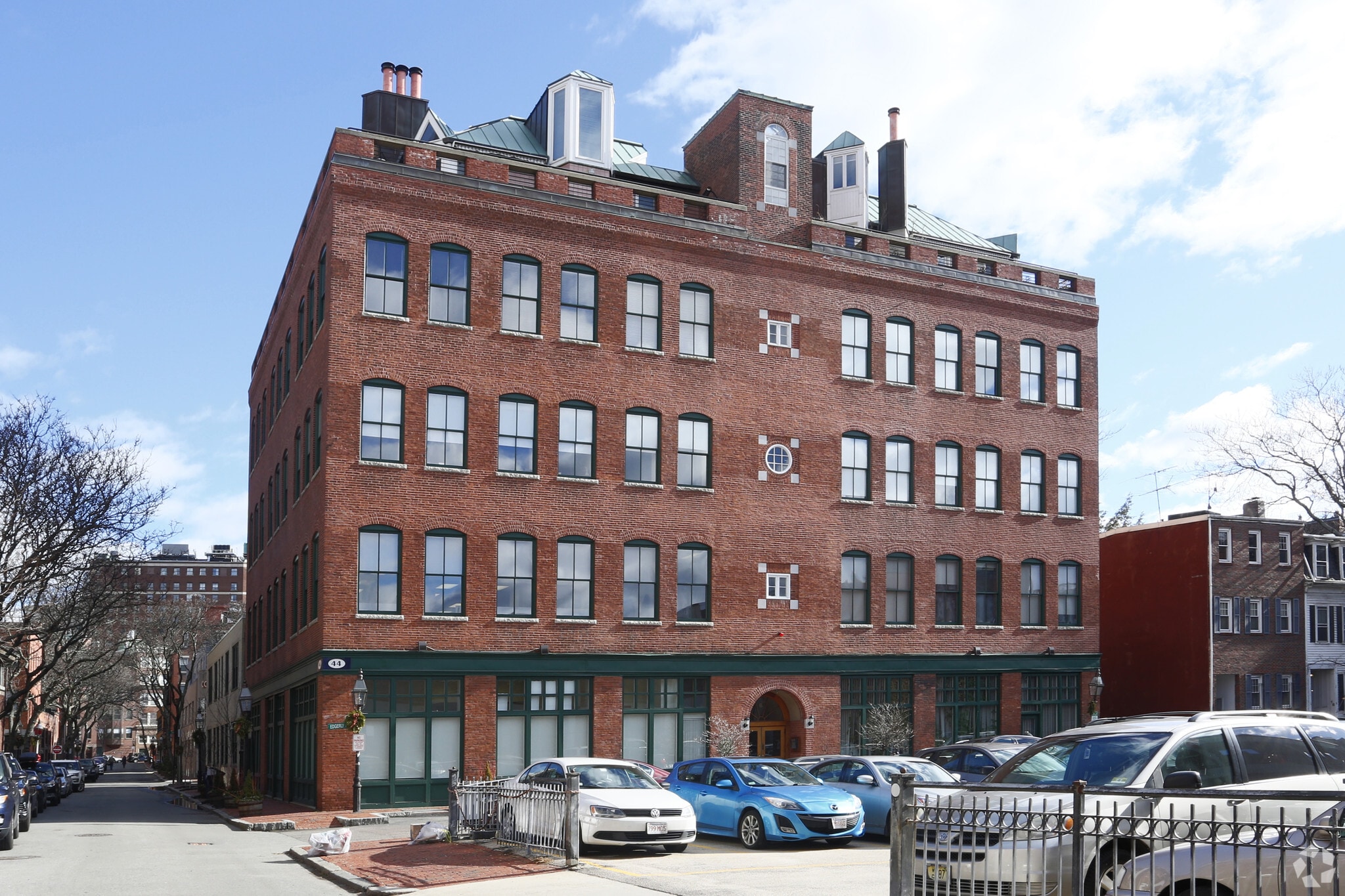 40 Winchester St, Boston, MA for Sale