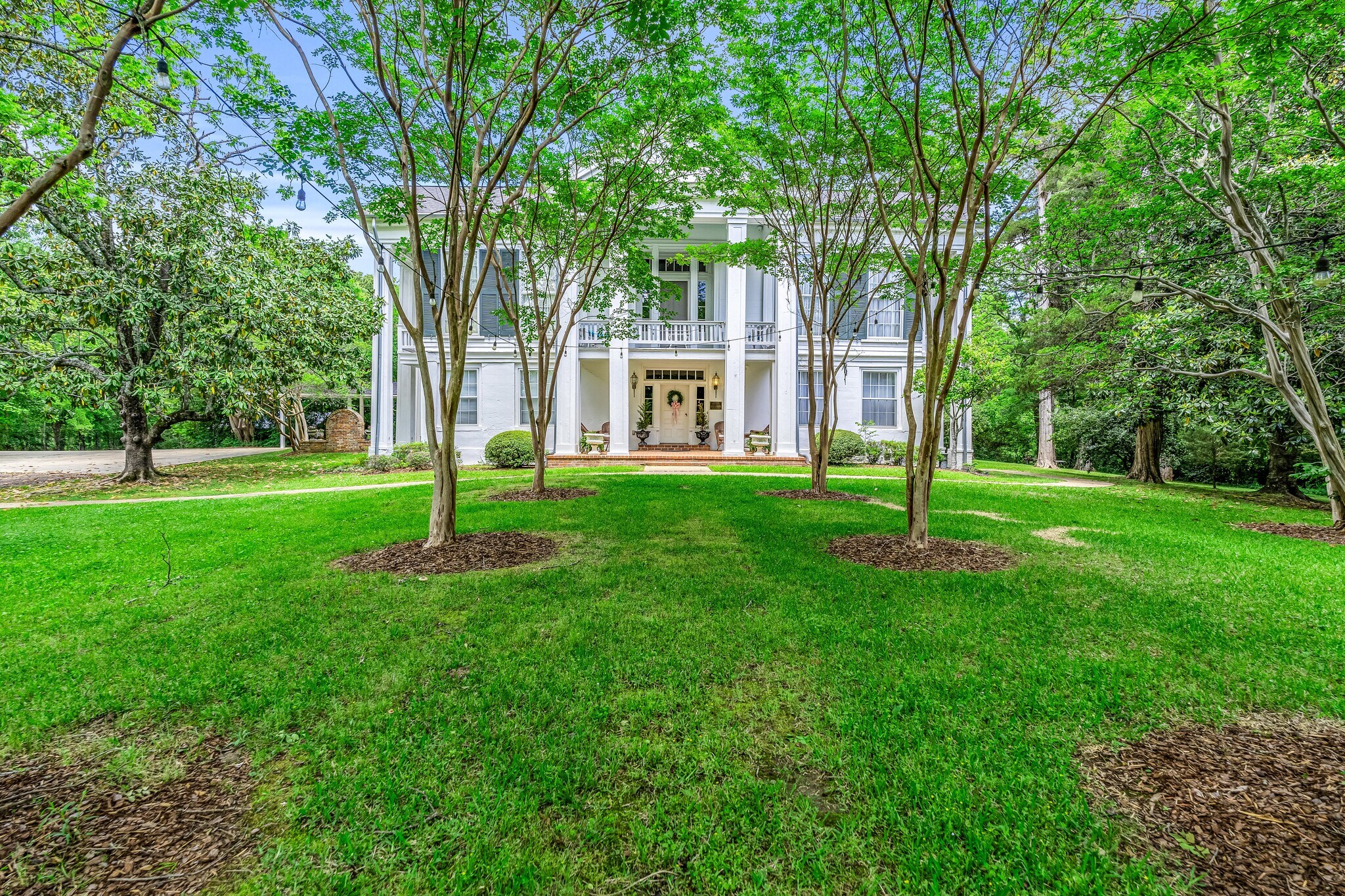607 Old West Point Rd, Starkville, MS for Sale