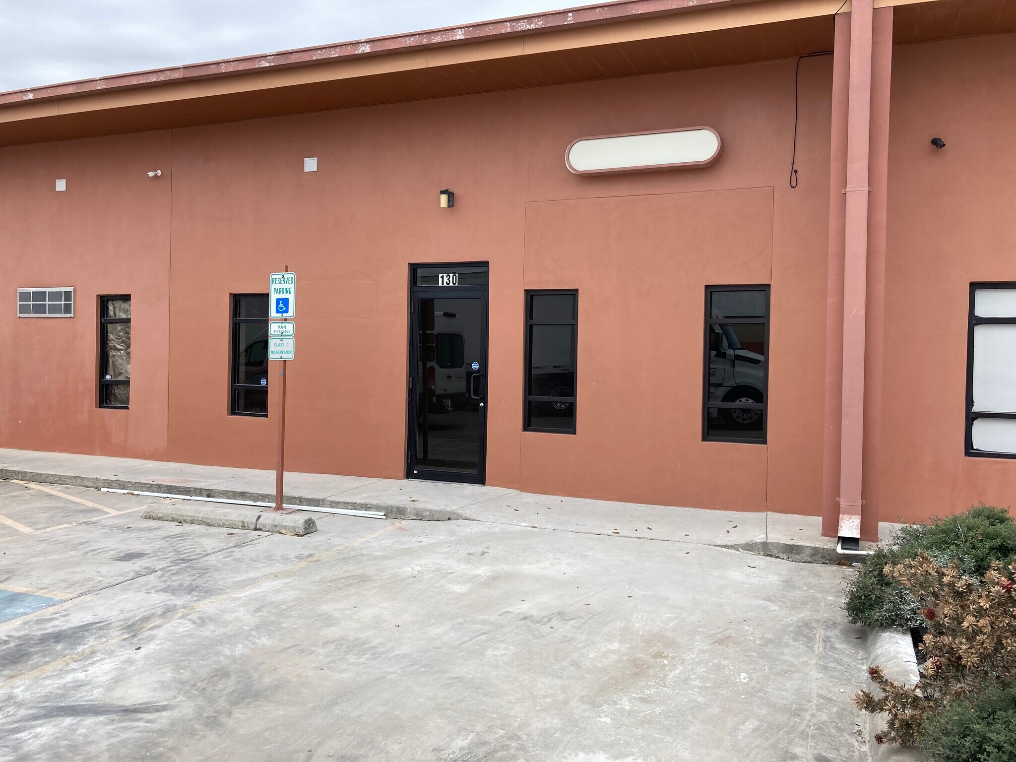 824 E Hackberry Ave, McAllen, TX for Rent