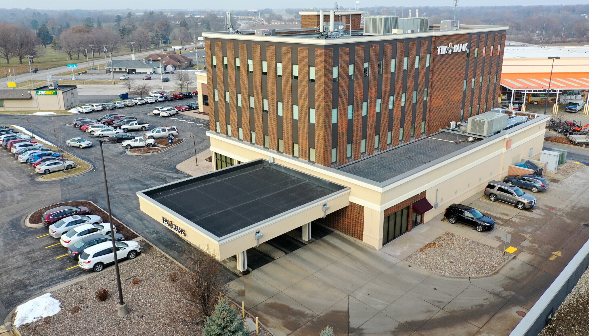 852 Middle Rd Bettendorf, IA 52722 Office Property for Lease on