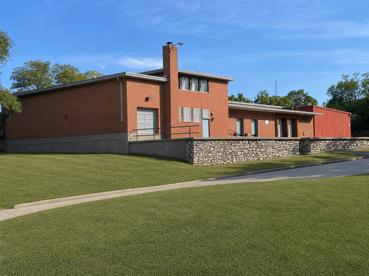 1400 E 2nd St, Kansas City, MO for Sale