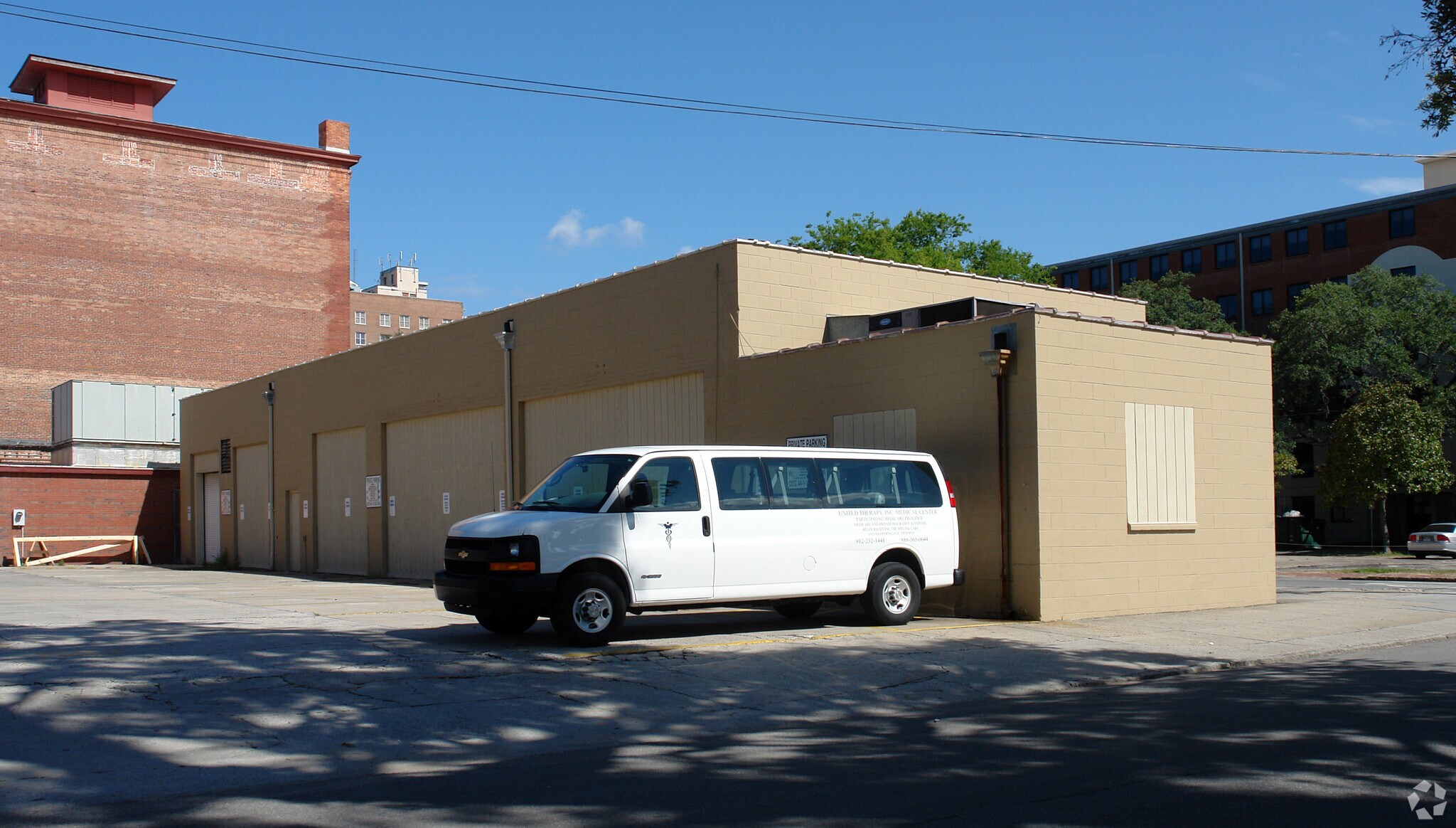 215 E Congress St, Savannah, GA for Rent