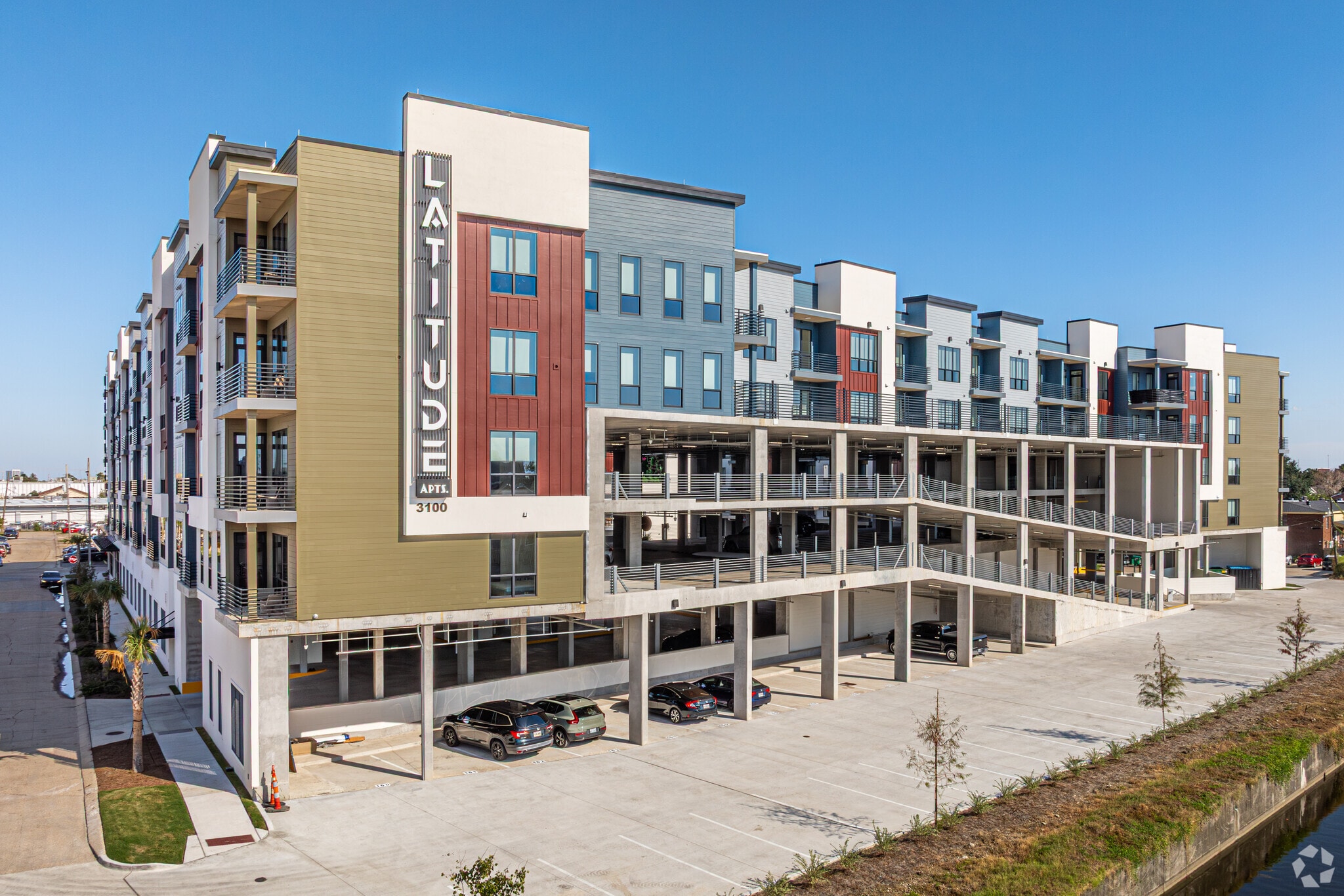 3100 Lake Villa Dr, Metairie, LA for Rent