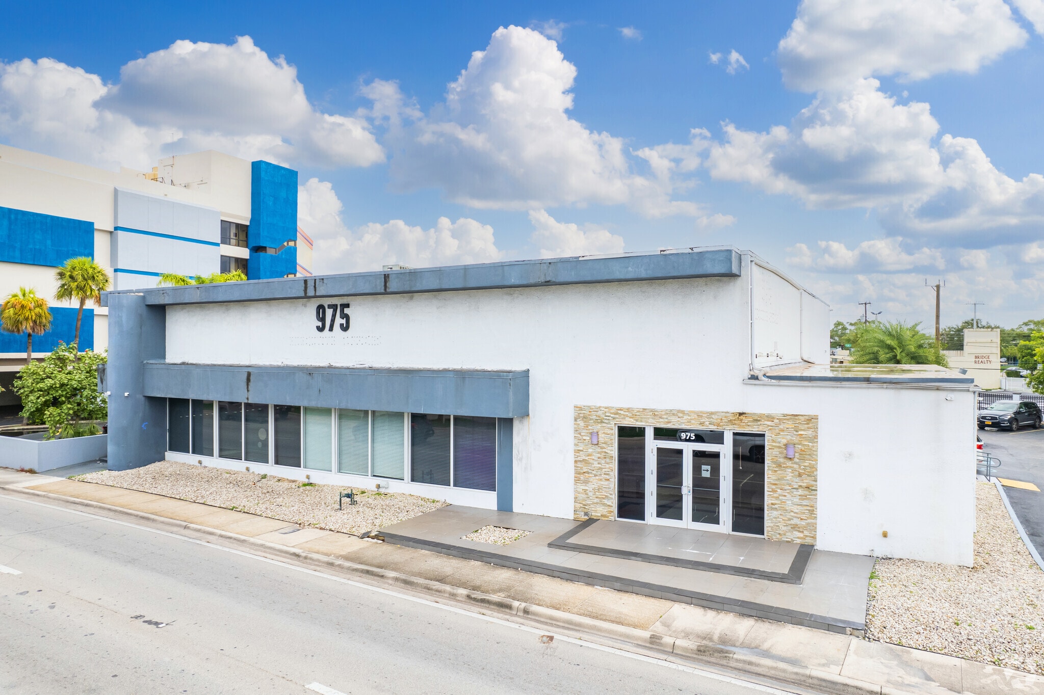 975 N Miami Beach Blvd, North Miami Beach, FL for Rent