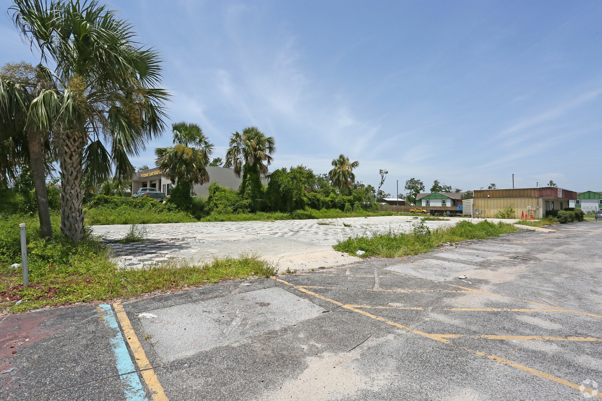 1046 W 23rd St, Panama City, FL for Sale