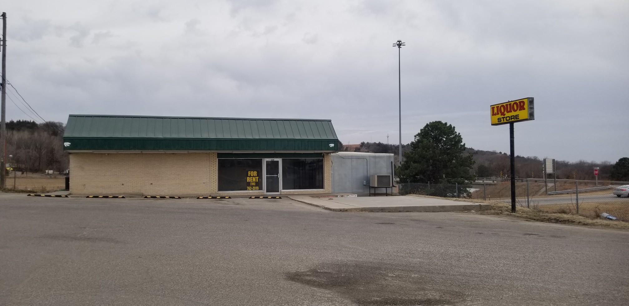 119 W Flint Hills Blvd, Junction City, KS for Rent