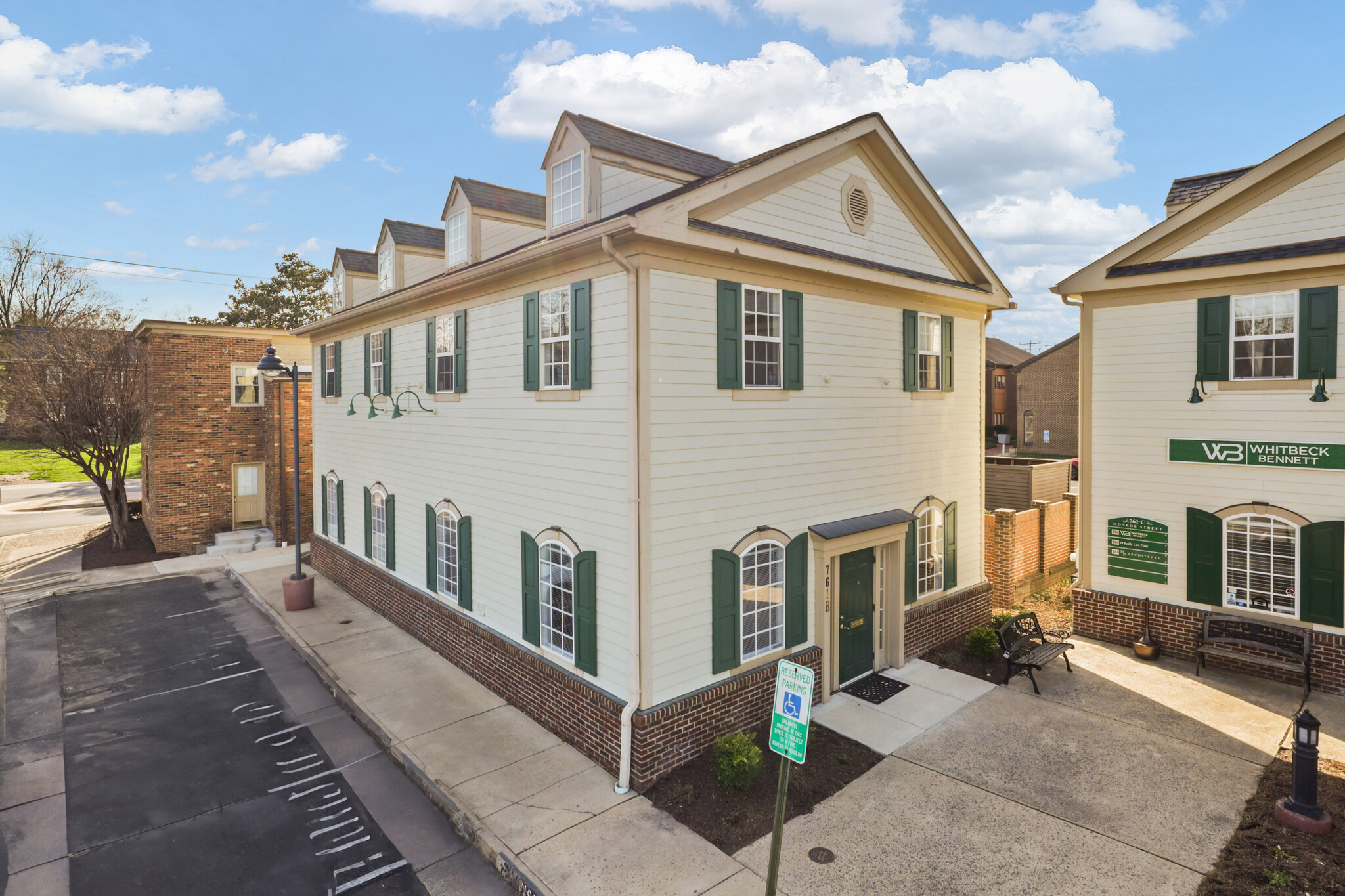 761B Monroe St, Herndon, VA for Rent