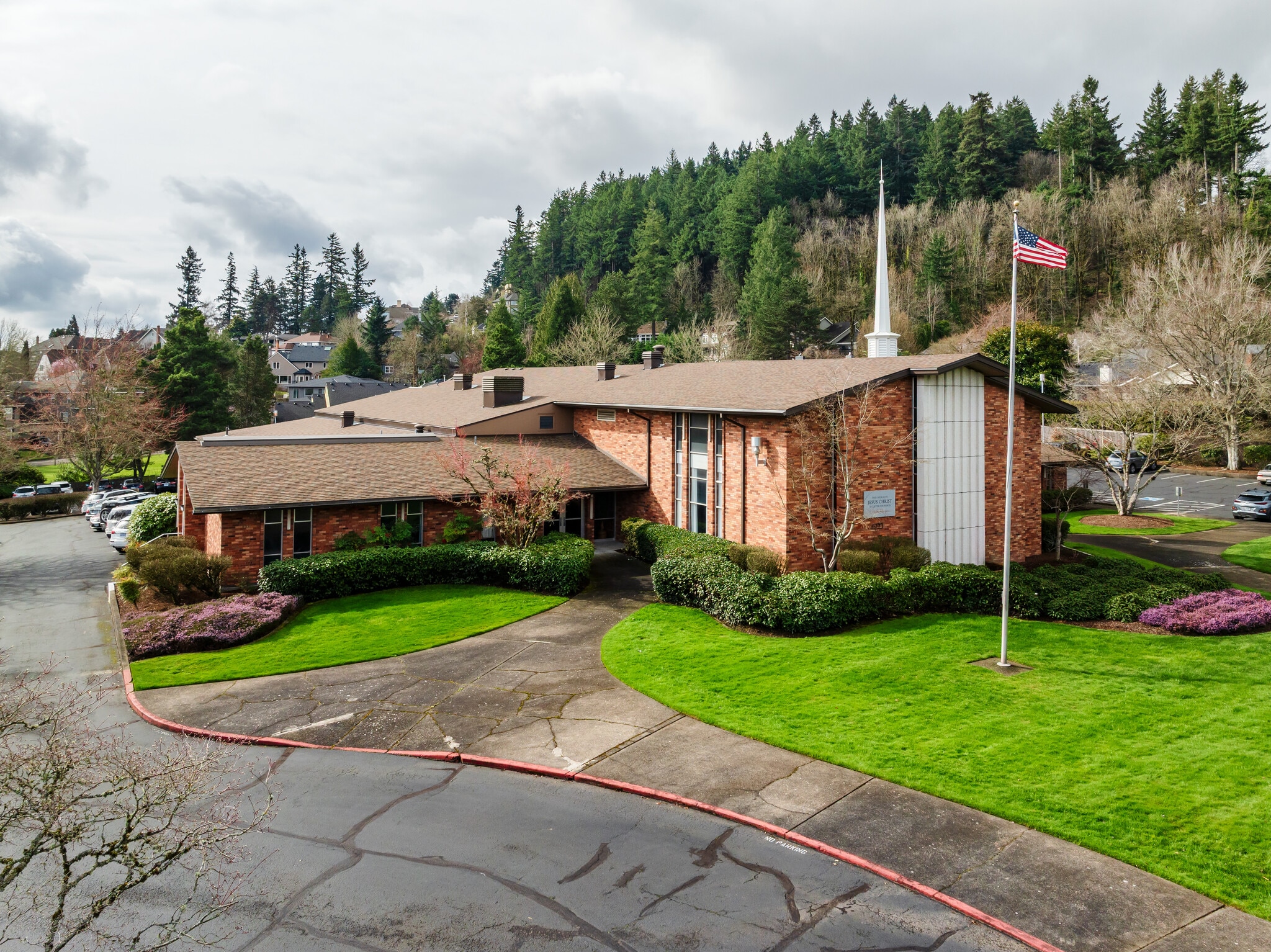1271 Overlook Dr, Lake Oswego, OR for Sale