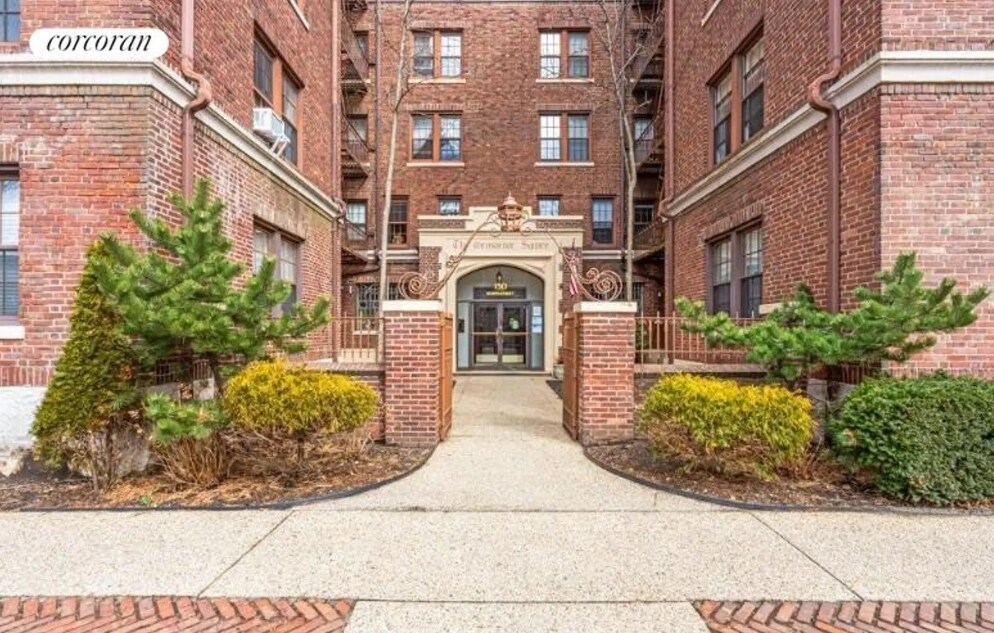 , Forest Hills, NY for Sale