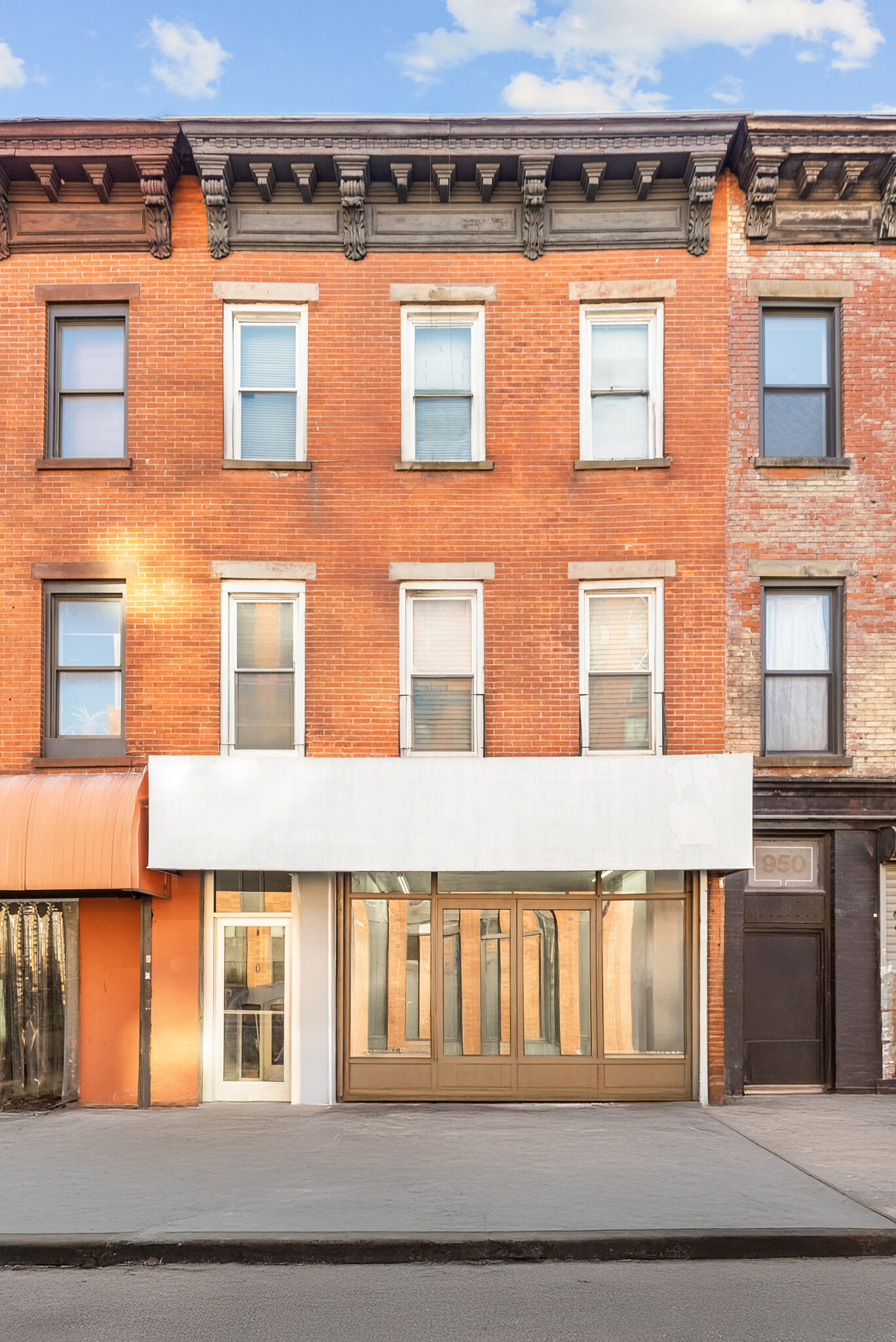 952 Atlantic Ave, Brooklyn, NY for Rent