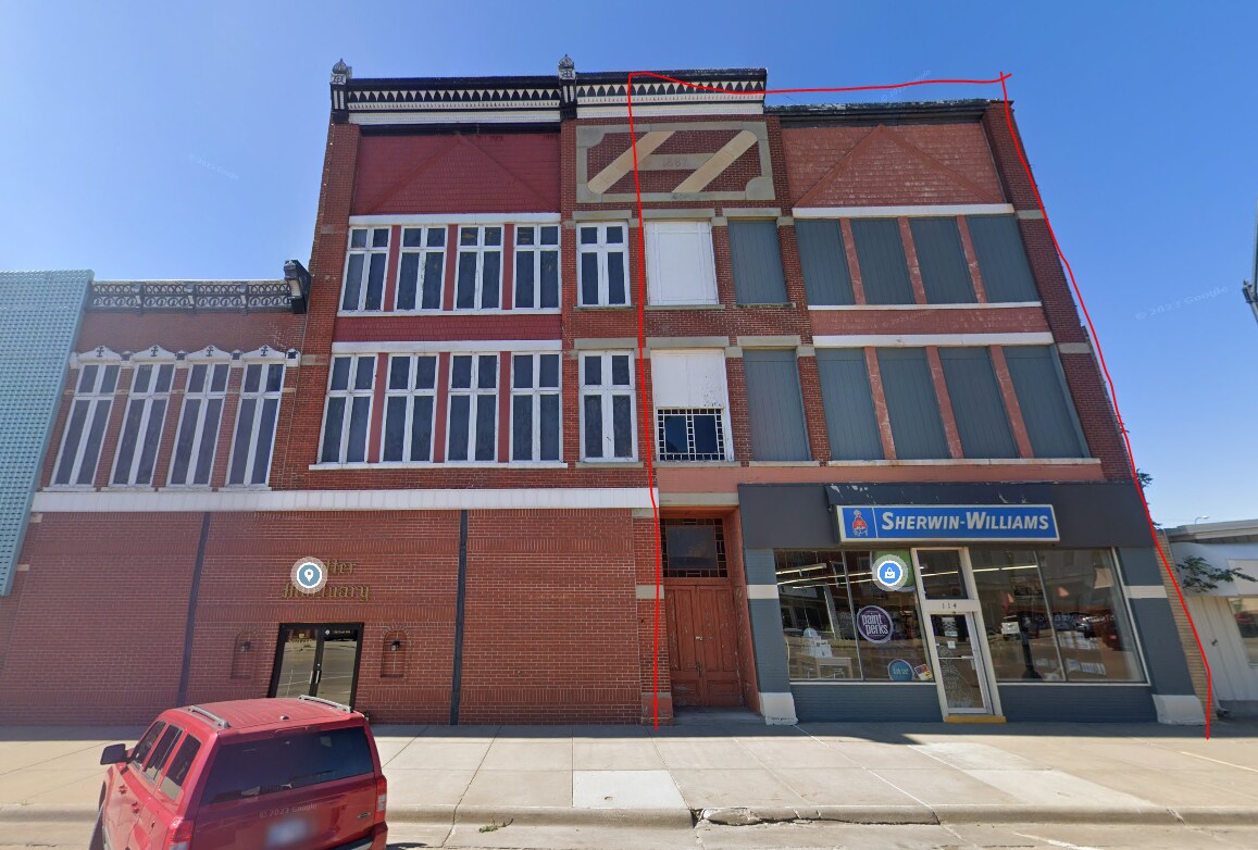 114 E 6th St, Concordia, KS for Sale