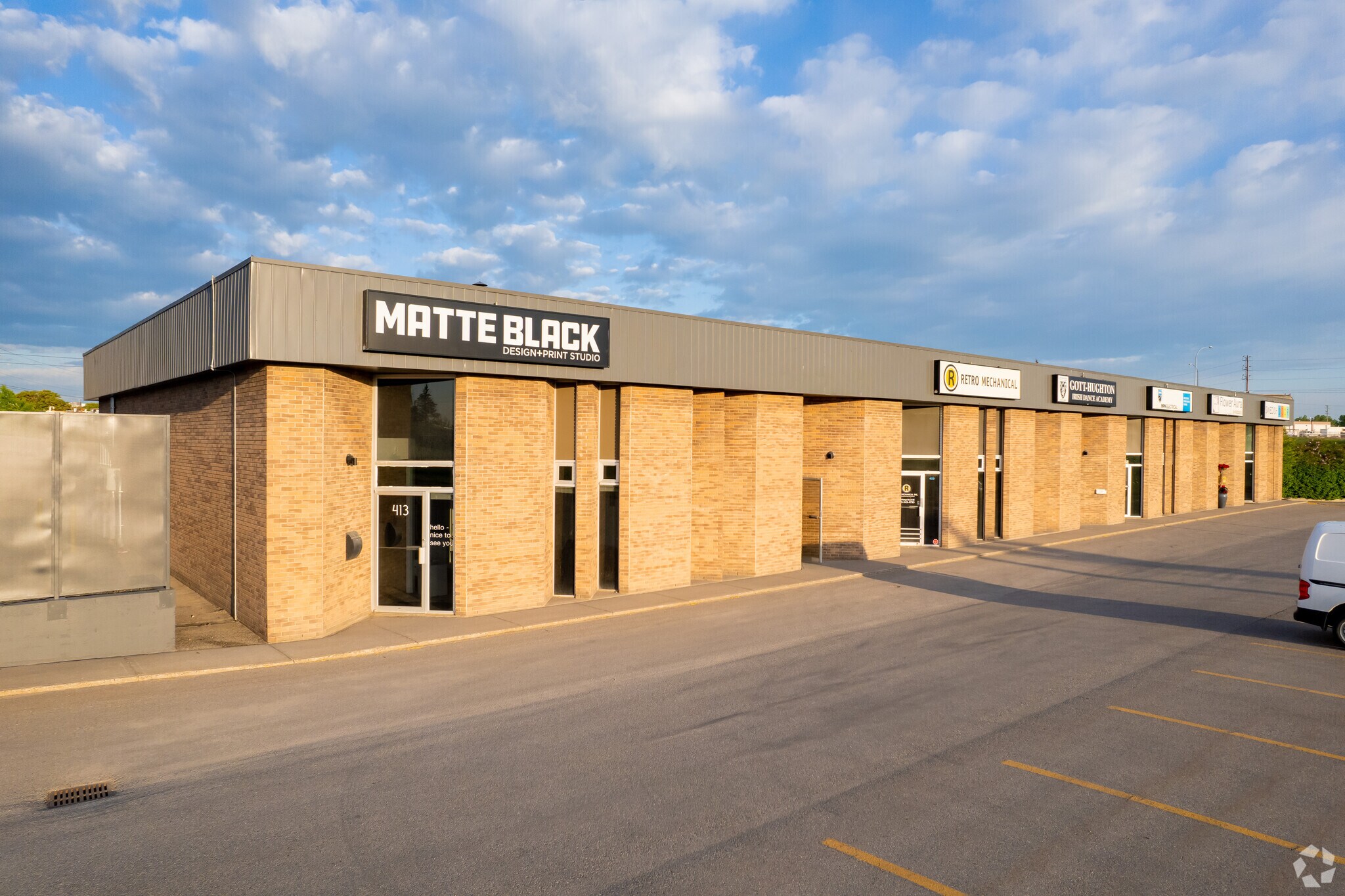 401-413 Forge Rd SE, Calgary, AB for Rent