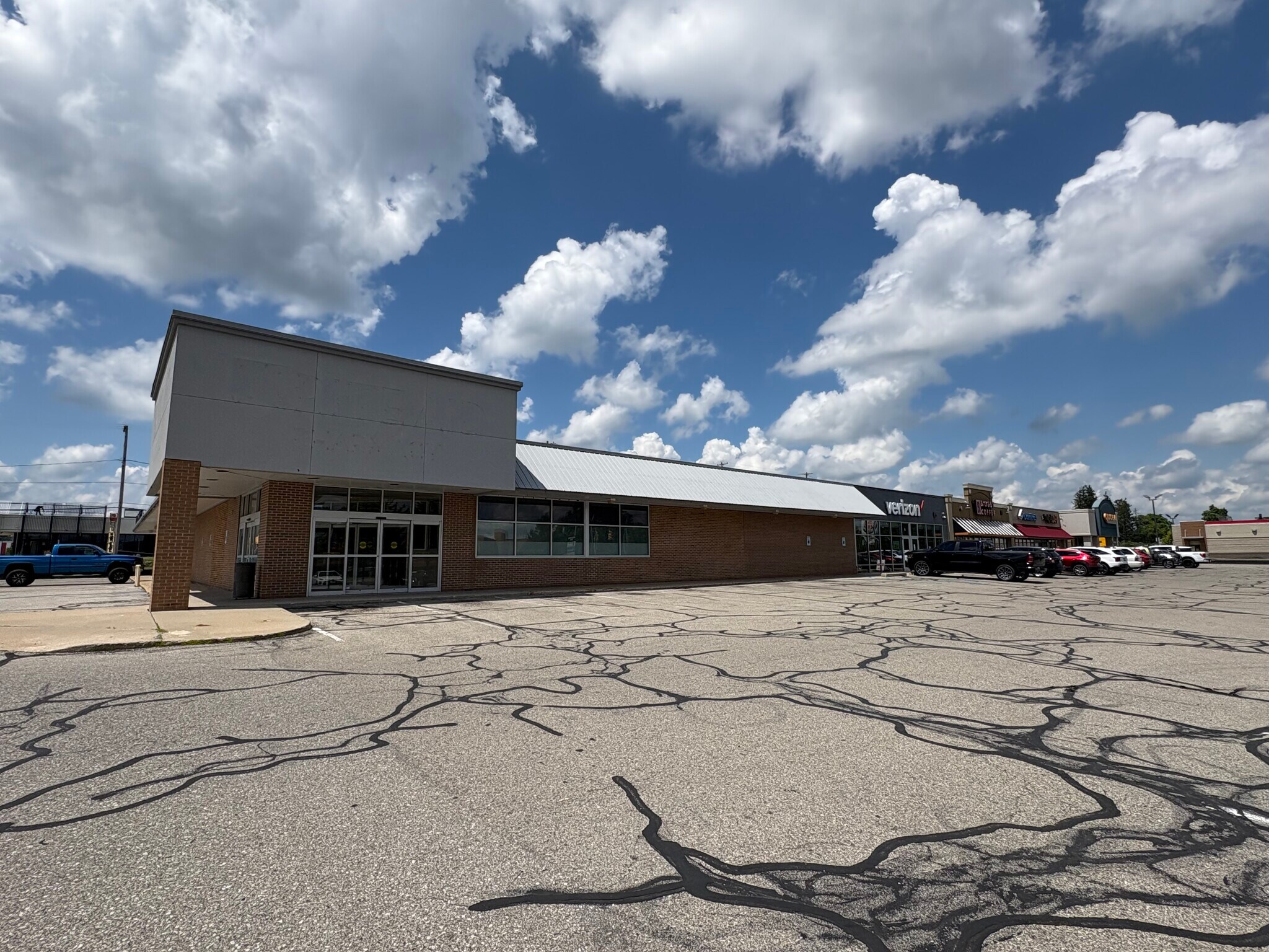 842 S State St, Big Rapids, MI for Rent