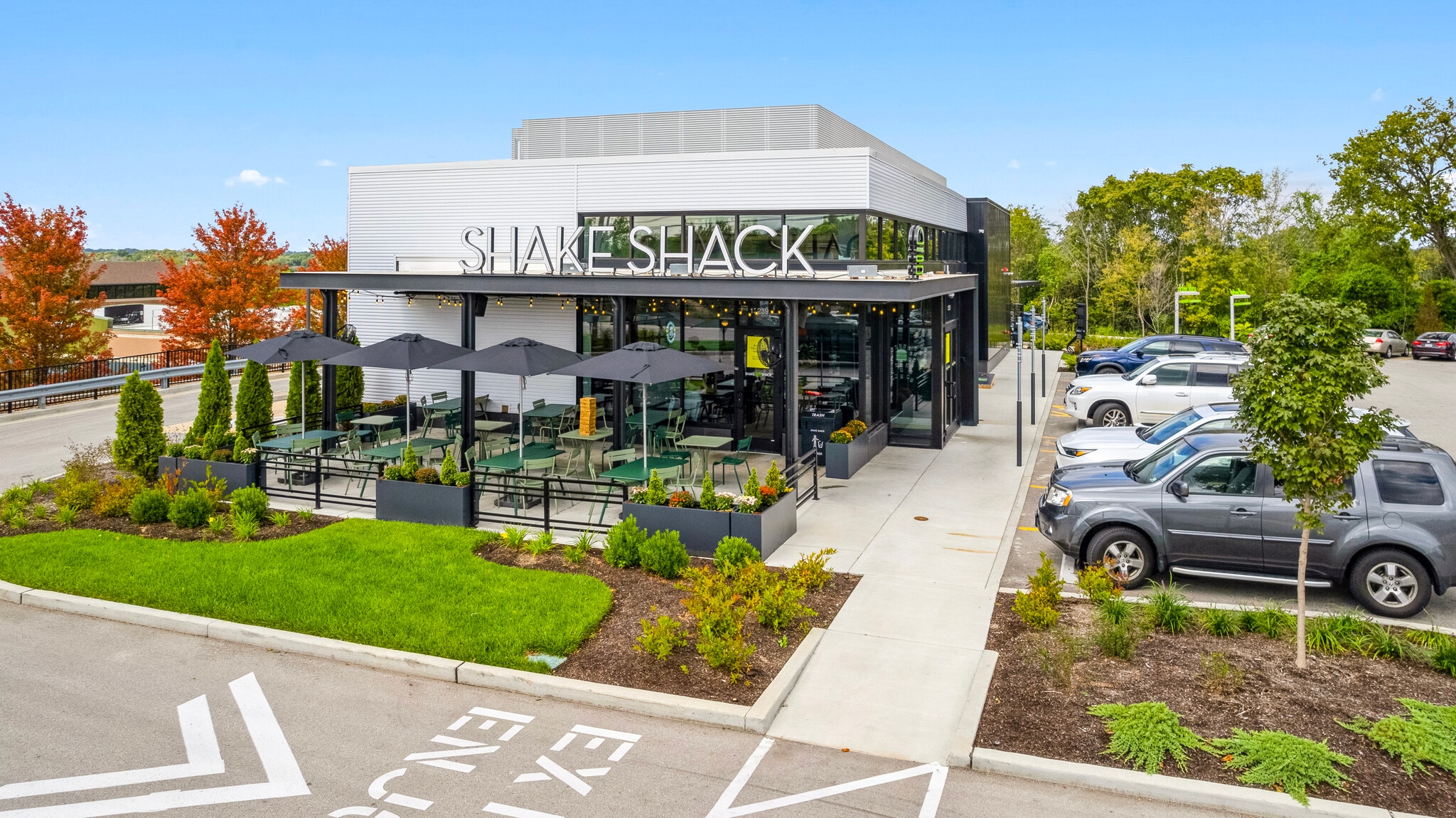 13239 Manchester Rd, Des Peres, MO for Sale