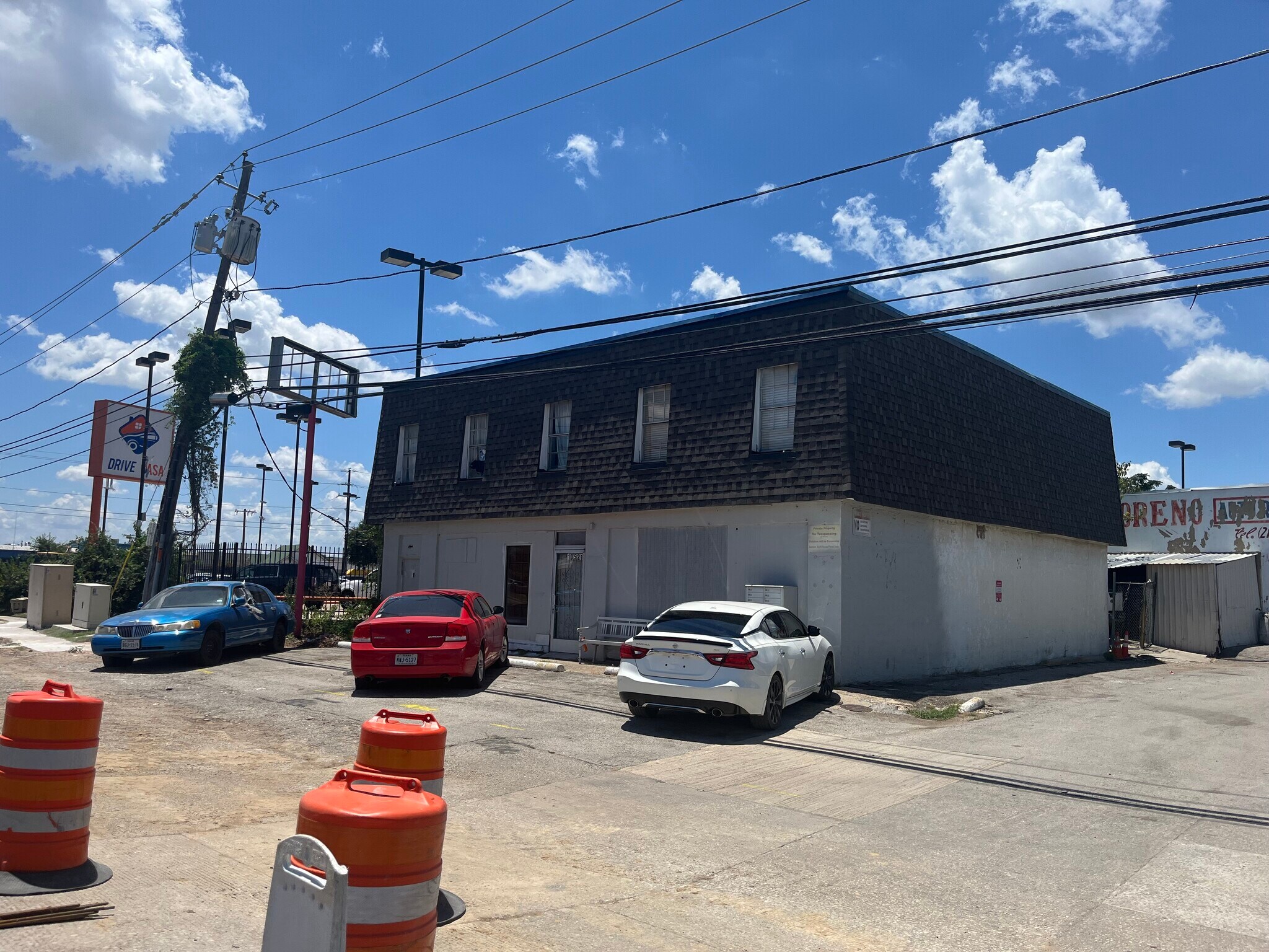 10521 Harry Hines Blvd, Dallas, TX for Rent