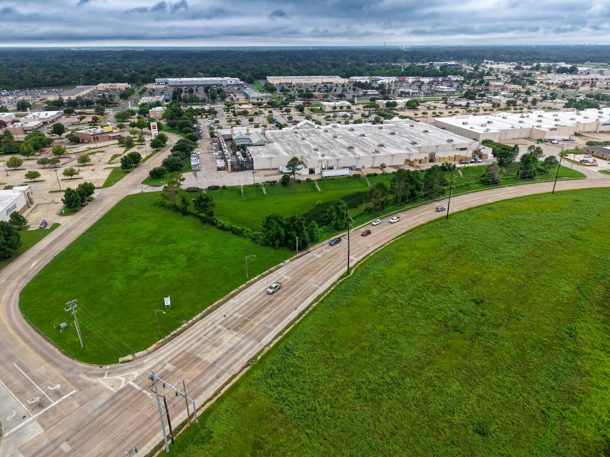 E Kings Hwy & Regal Dr, Shreveport, LA for Rent