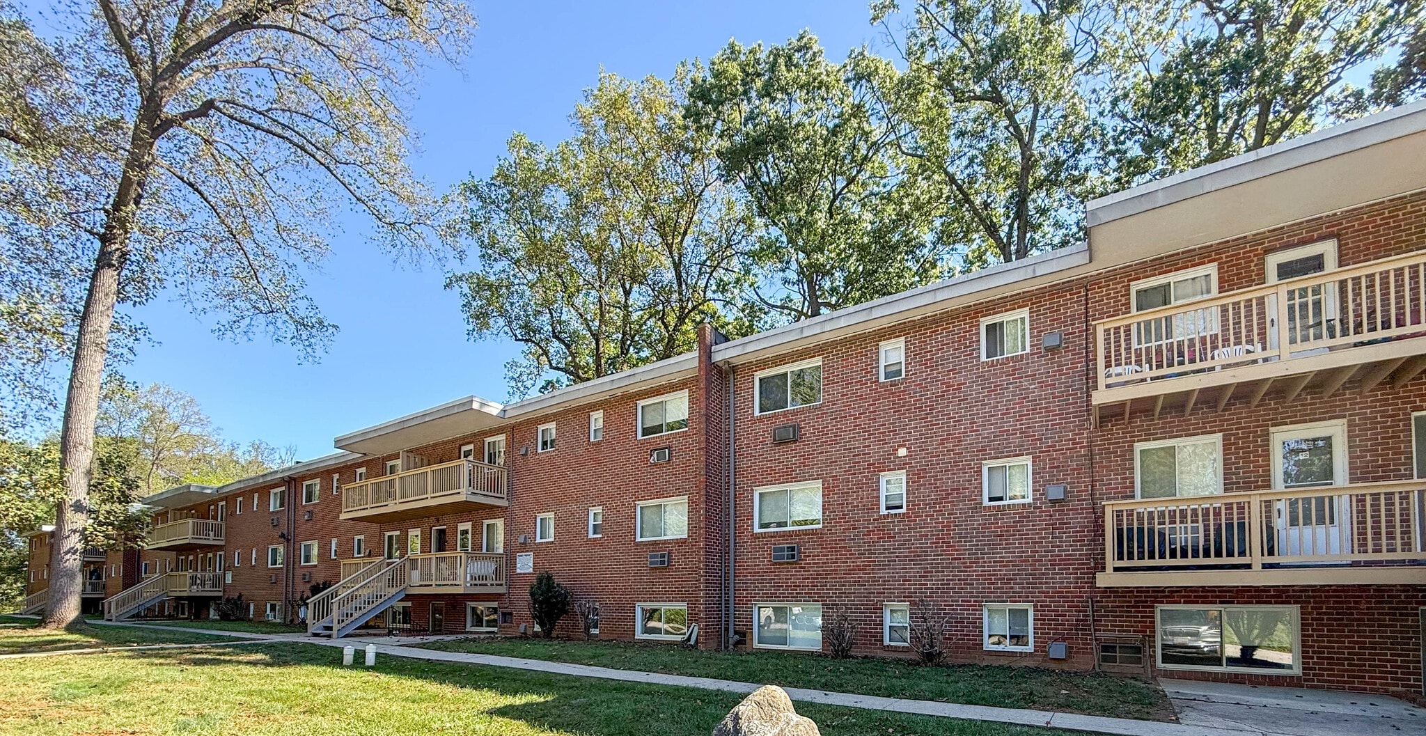 3905 Parkview Ave, Gwynn Oak, MD for Sale