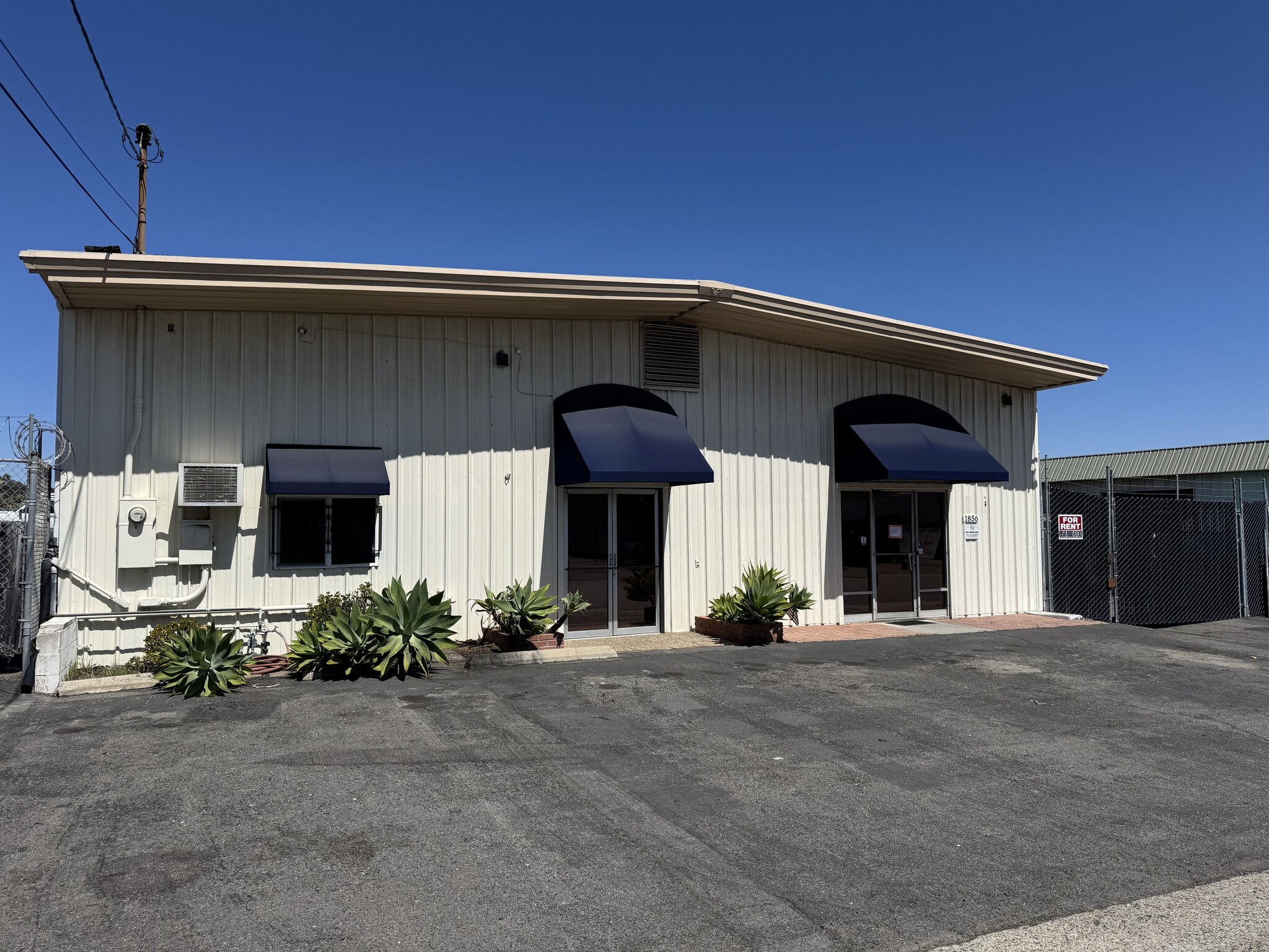 1856 Commercial St, Escondido, CA for Rent