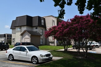 Houston, TX Multi-Family - 218 Plaza Verde Dr