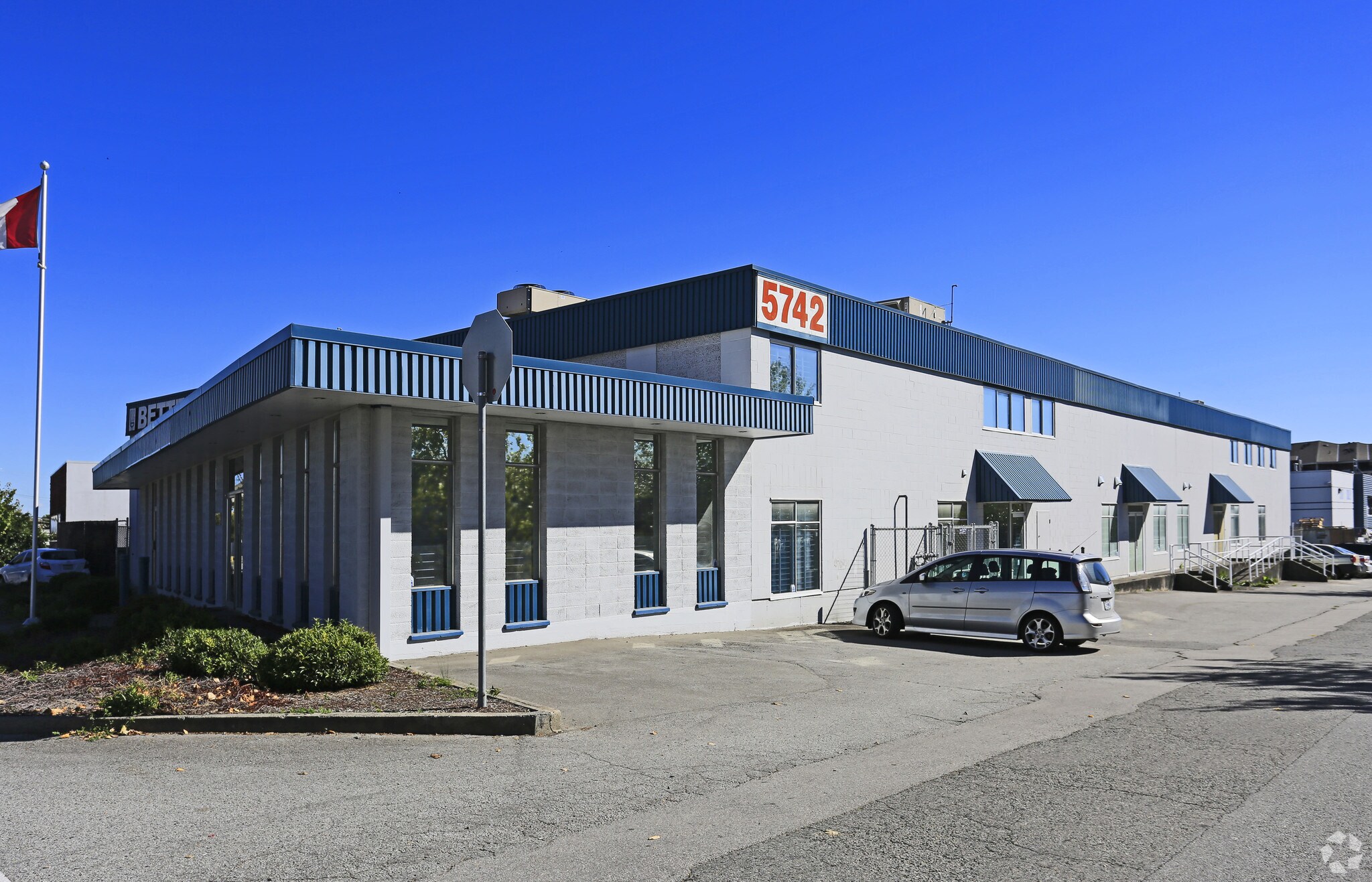 5742 Beresford St, Burnaby, BC for Sale