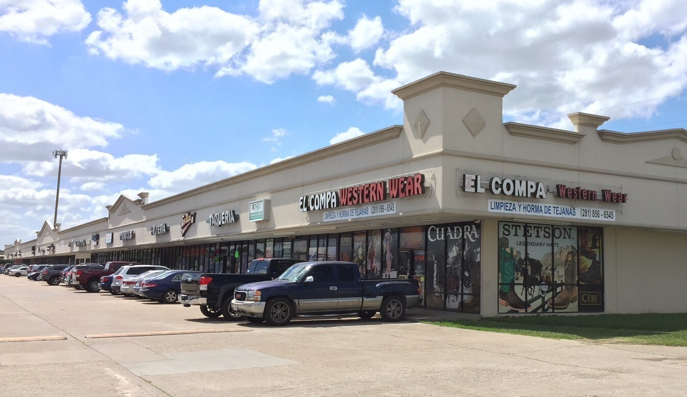 16200 Loch Katrine Ln, Houston, TX for Rent
