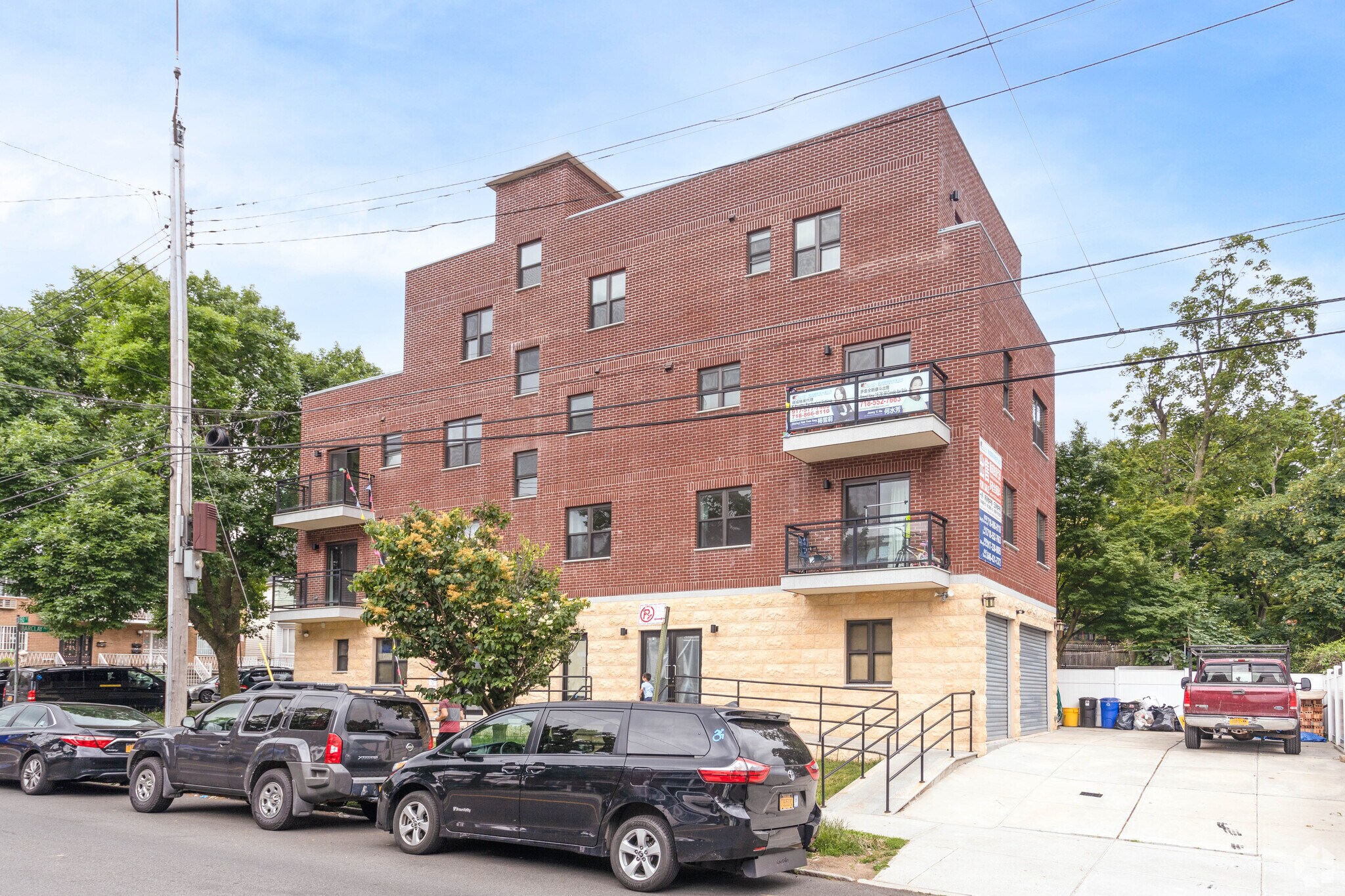 4128 150th St, Flushing, NY for Rent