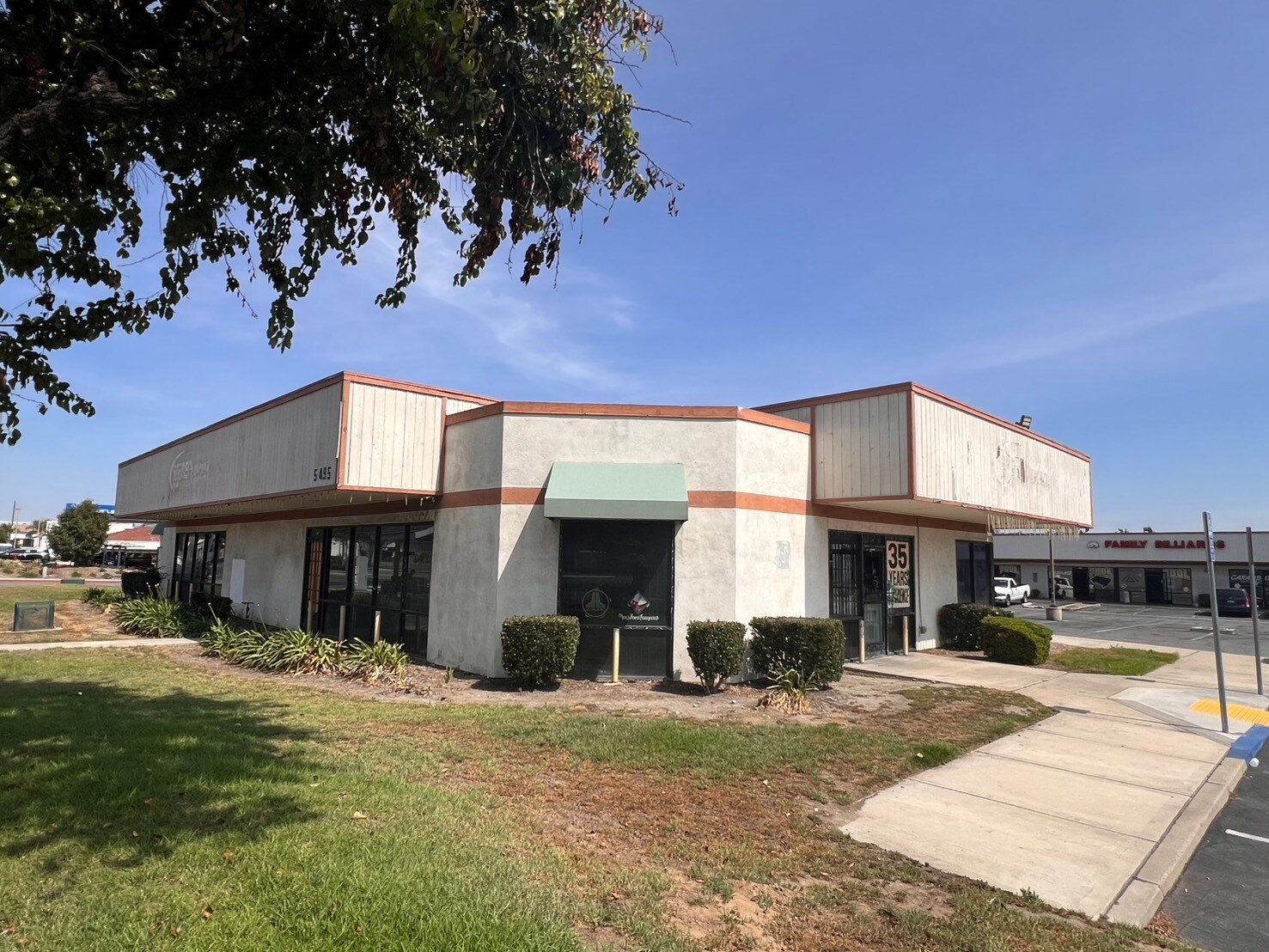 5495 Holt Blvd, Montclair, CA for Rent