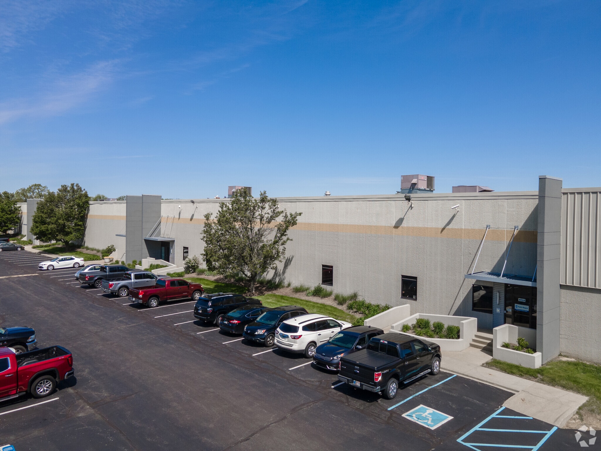 6024-6108 W 79th St, Indianapolis, IN for Rent