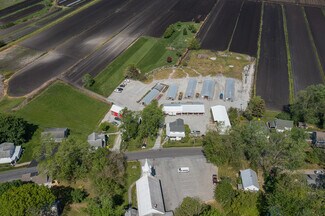 Warwick, NY Garden Center - 73 Little York Rd