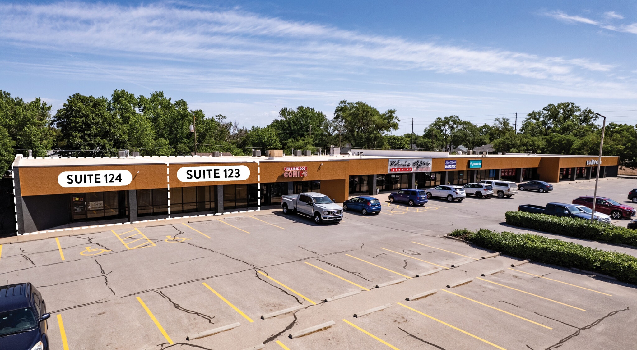 4800 W Maple St, Wichita, KS for Rent