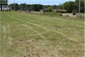 2415 E Oak St, Conway, AR for Sale