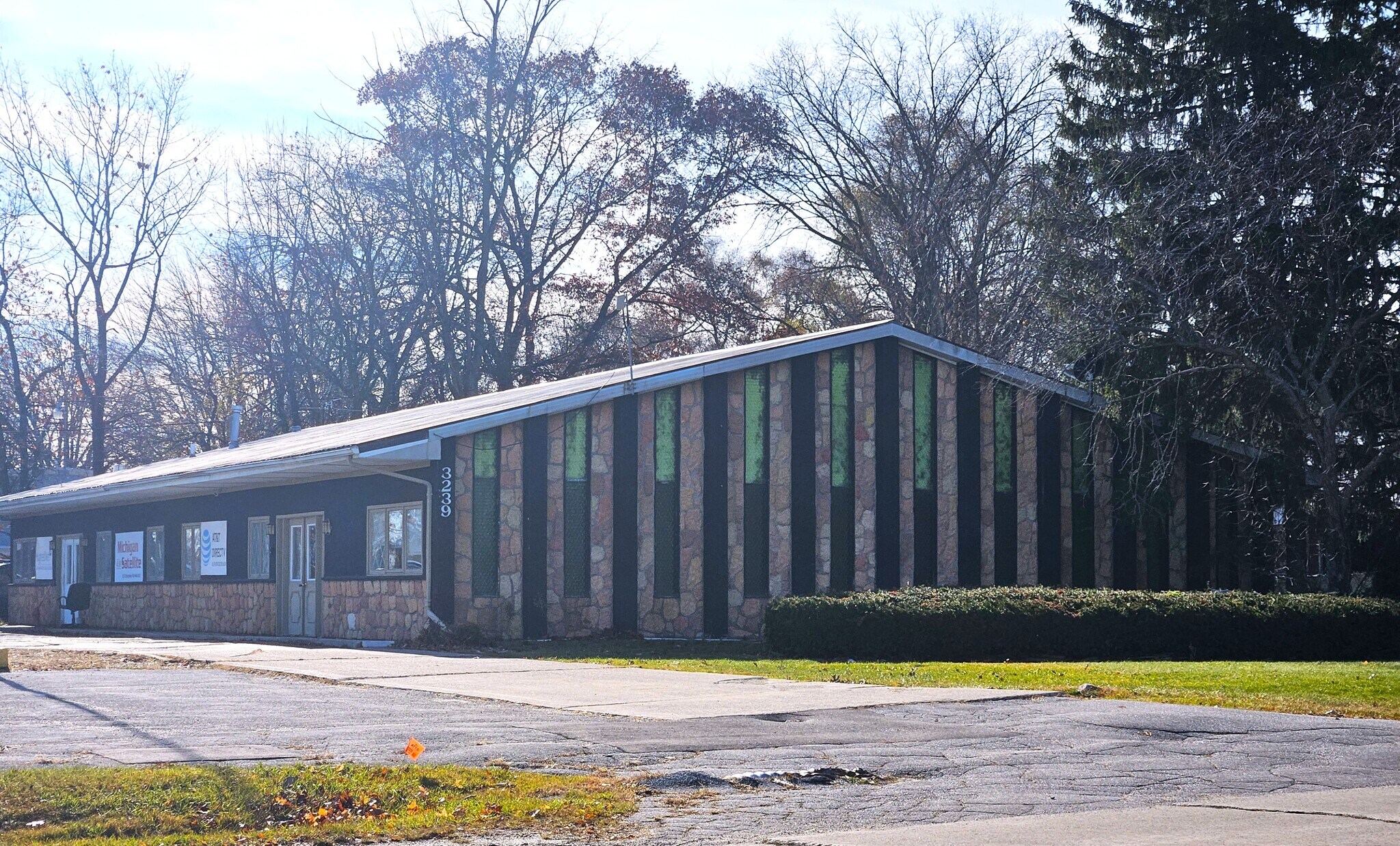 3239 Christy Way S, Saginaw, MI for Sale