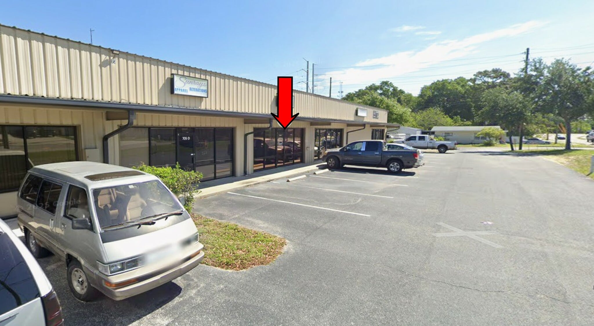 705 Live Oak St, Tarpon Springs, FL for Rent