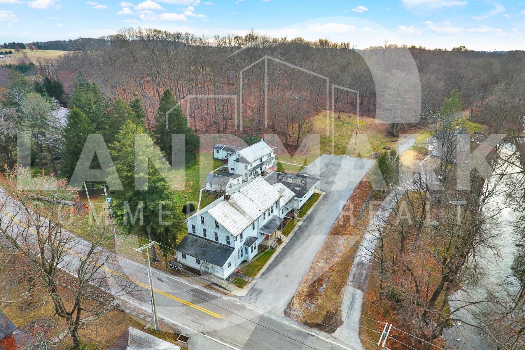 862 Iron Ridge Rd, Spring Grove, PA for Sale