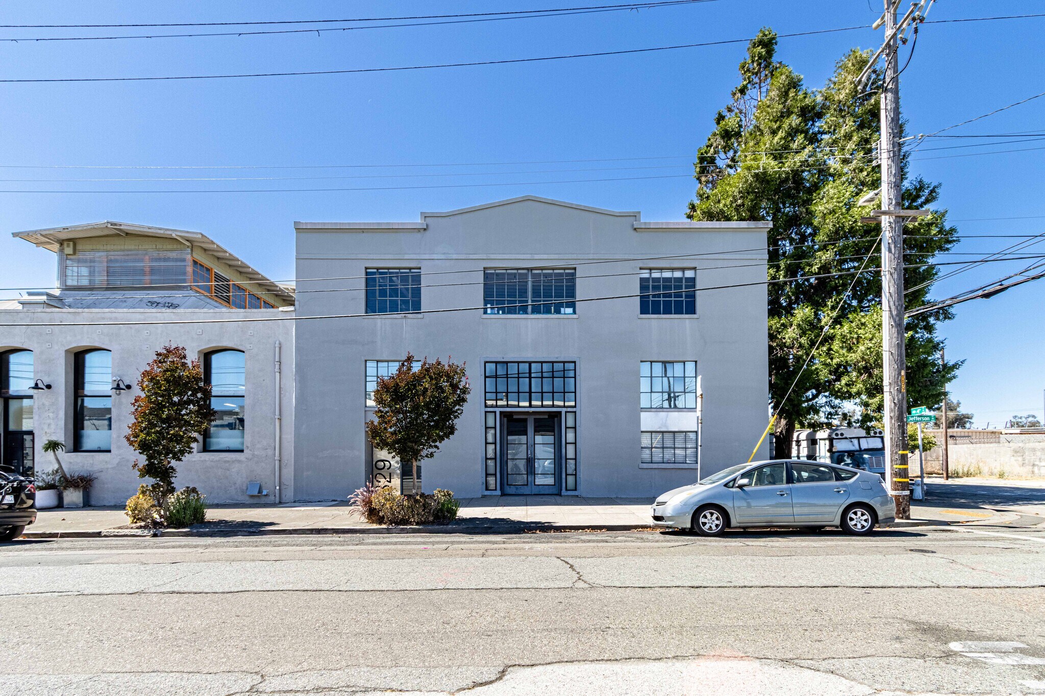 329-331 Jefferson St, Oakland, CA for Rent