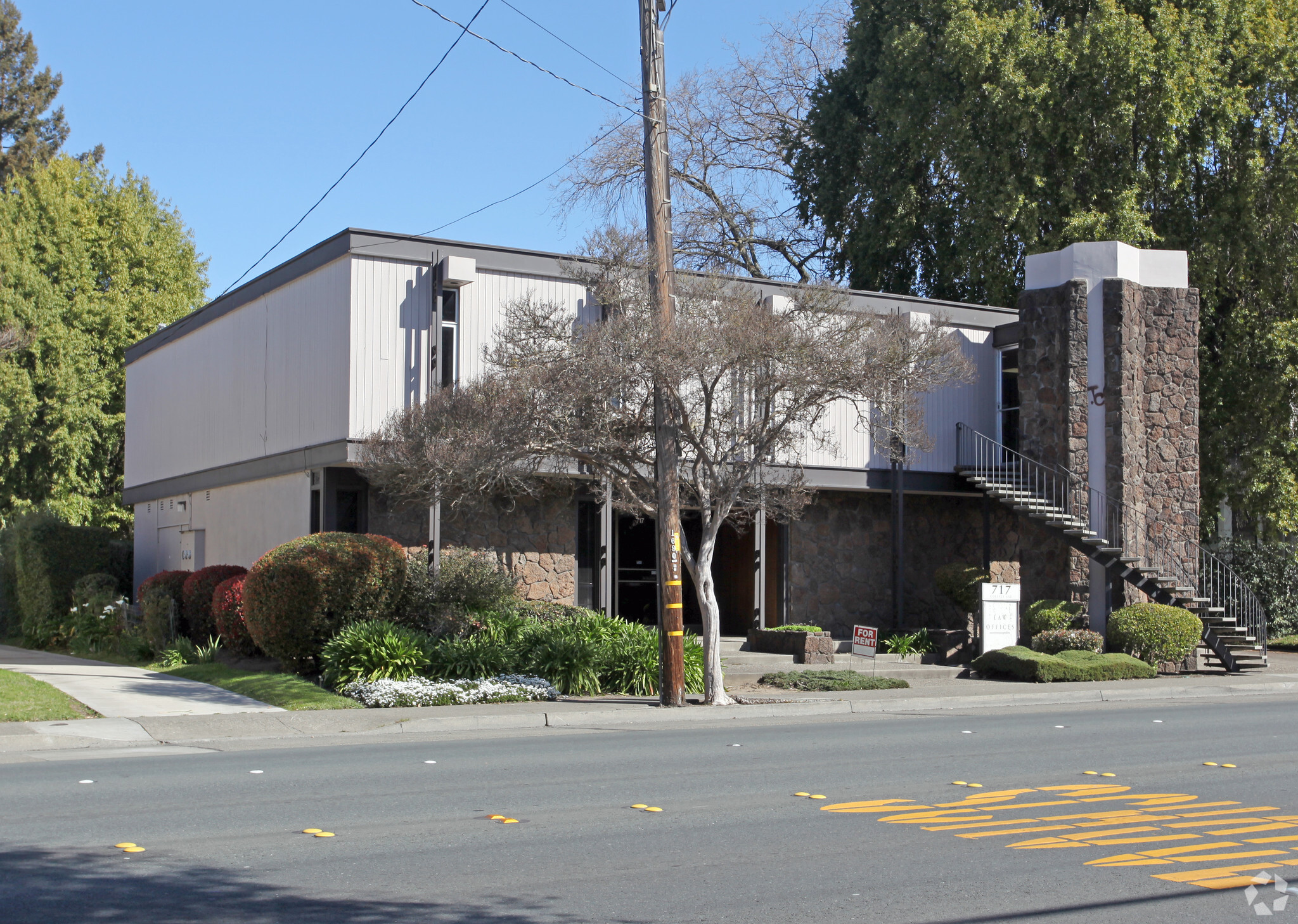 717 College Ave, Santa Rosa, CA for Sale