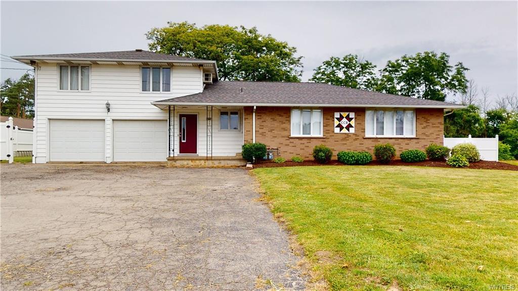 2305 Lockport Rd, Sanborn, NY for Sale